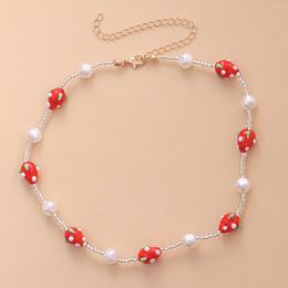 Choker Creative Short Rice Bead Pearl Necklace Women Fashion Painted Glass Strawberry Exquisite Chain Necklaces Jewellery Gift