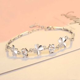 Link Chain 925 Stamped Silver Zircon Lucky Clover Shaped Bracelets crystals chain For Women Valentines Gift Wedding party cute Jewellery G230208