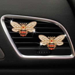 Decorations Alloy Colour Diamond Bee Outlet Clip Air Freshener Car Perfume Cute Auto Interior Accessories 0209