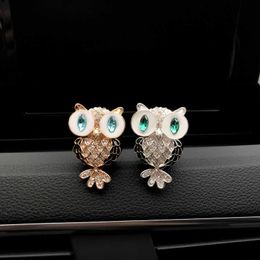 Decorations Car Freshener Air Outlet Alloy Rhinestone Owl Aroma Diffuser Decoration Personality Built In High End Auto Interior Accessor 0209
