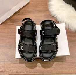 Womens Black Casual Shoes Sandal Fashion Brand Designer Shoe Women's Flat Bottom Letter Embroidery Sandals 2023 Summer Comfort Women Sandal