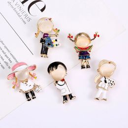 New Cute Opal Enamel Doctor Boy Girl Brooch Medical Brooch Pin Nurse Jewellery Fashion Jewellery Gift Suit Clip Buckle Accessory