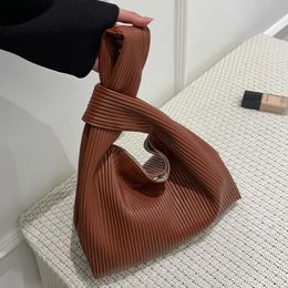 HBP Pleated Korea Style Tote Large Capacity Handbag 2023 PU Leather Women's Designer Luxury Brand Big Bucket Shoulder Bags