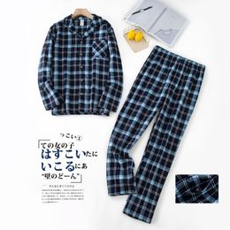 メンズスリープウェアメンズホームスーツ男性用の秋と冬のピジャマの長袖のズボンスーツフランネル格子縞のデザインパジャマ230208