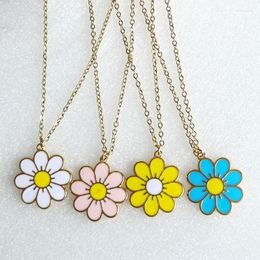 Chains 1pc Round Petal Resin Sunflower Stainless Steel Pendant Necklaces Charms Jewelry Accessories Anime Girls Women Sweater