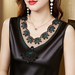 Women's Blouses 2023 Korean Fashion Sleeveless Satin Shirt Patchwork Embroidery Blouse V Neck Women Lace Blusa