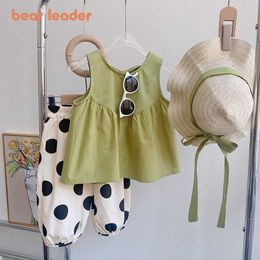 Clothing Sets Bear Leader Girls Suit 2022 New Summer Korean Fashion Girls Undershirt Polka Dot Shorts Send Hat 3 Sets of Children Casual Suit W230210