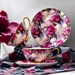 Cups Saucers Luxury Europe Ceramic Cup Saucer Set Afternoon Flower Tea Pastoral Style Porcelain Coffee With Spoon Cafe Drinkware