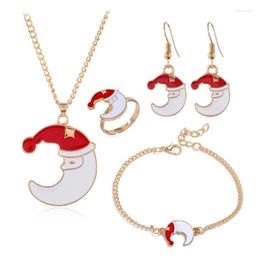 Pendant Necklaces 4pcs/set Classic Christmas Moon Old Man Necklace Creative Set Neutral Personality Gift Jewellery