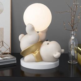 Table Lamps Nordic Resin Bear For Living Room Decor Modern Led Moon Desk Lamp Bedroom Animal Ornaments Bedside Night Lights Gift