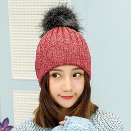 Berets Fashion Autumn Winter Comfortable Ladies Wool Hat Hairball Cute Knitted Thick Warm Simple Solid Color Girls