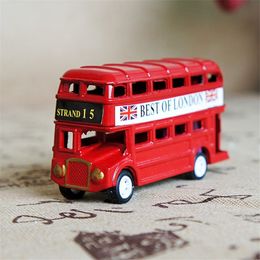 Decorative Objects Figurines Vintage British Europe Double Decker Bus Model Miniature Pencil Sharpener London Metal Retro Home Decor Antique Children Toy 230210