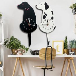 Wall Clocks Home Decor Clock Wagging Tail Dog Design Wooden Mute Pointer Living Room Children Bedroom Kitchen Watches Decoration Salon