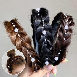 Headwear Hair Accessories Three-strand Pearl Wig Twist Headbands New Women Toothed Non-slip Hairband Wig Twist Braid Hair Hoop Bohemian