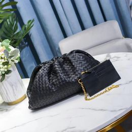 Excellent quality woven purse whole evening bag luxury design Australia soft Lambskin crochet it cloudy bags pouch genuine lea238b