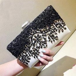 Black and White Stunning Evening Bags Crystals Handmade Beaded Evening Party Wedding Bridal Clutch Shoulder Bags High Quality276E