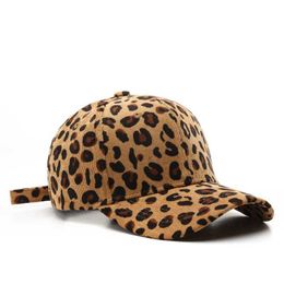 Ball Caps D T 2022 New Fashion Women's Corduroy Mixed Colour Leopard Print Adjustable Rest Simple Style Brand Outdoor Warm Baseball Cap G230209