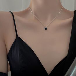 Chains Sterling Silver Elegant Square Pendant Necklace Woman Simple Clavicle Chain Shiny Gift For Girls Exquisite JewelryChains