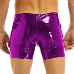 Pantalones cortos para hombres brillantes boxeador de cuero de PVC pantalones cortos ajustados sudor elástico de bajo altura de cerca con cremallera