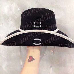 Outdoor Bucket Hat Summer Vacation Wide Brim Hats Womens Fashion Designer Beach Sunscreen Cap with Belt