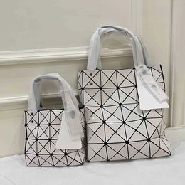 Geometric Diamond Designer Bag Shoulder Bags Sanzhai 2 Size Design Handbag Womens Tote Bag Folding Shopping Bags