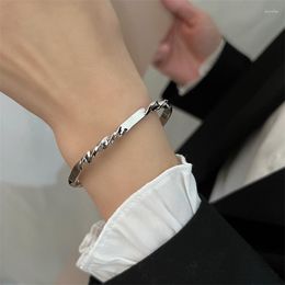 Bangle Simple Smooth Metal Gold Silver Colour Round Twist For Women Men Unisex Vintage Charms Bracelets Ladies Fashion Jewellery