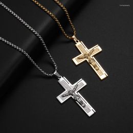 Pendant Necklaces Men Women Vintage Jesus Cross Necklace Christian Casual Fashion Amulet Jewellery