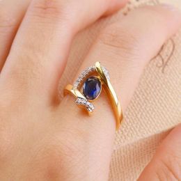 Wedding Rings Women Vintage Engagement Gold Ring 2023 Creative Jewelry Round Cut Blue Zircon Fashion Edwi22