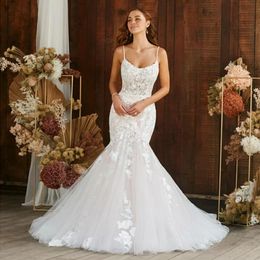 Stunning Lace Backless Wedding Dresses Appliqued Bridal Gowns Scoop Neckline Plus Size Sweep Train Tulle Trumpet Vestidos De Novia