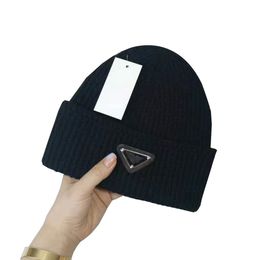 designer mens beanie hat hat solid Colour letter outdoor woman beanies bonnet man head warm cashmere knitted skull cap trucker fitted hats bucket caps