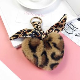 Key Rings Cute Faux Rabbit Fur Ball Keychains Pompom Leopard Plush Heart Key Chains Pom Car Keyring Holder Charm Bag Pendant Gifts G230210