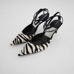 Sandalet Southland zebra desen kayış sivri ayak parmağı sandalet ayakkabıları kadın ince yüksek topuklu ayakkabılar parti elbise ayakkabıları slingback sandal g230211