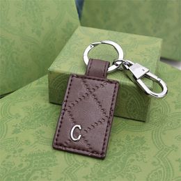 2023 Luxury Presbyopia Keychain Mens Key Buckle Leather Pendant Car Key Chain Ring Fashion Couple Creative Gift Box