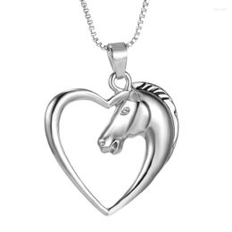 Pendant Necklaces Fashion Horse Necklace Jewellery Elegant Love Heart Animal Choker For Women Men Clavicle Chain Collars GiftsPendant Elle22