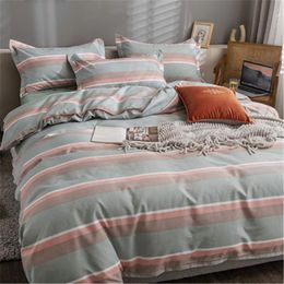 Bedding Sets Thickened Matte Modern Classic Twill Plaid Printing Four Piece Set Simple Student Dormitory Quilt Cover Bed Sheet