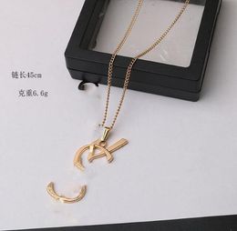 Luxury Designer Y Letter Pendant Necklaces 18K Gold Plated Crysatl Pearl Rhinestone Sweater Necklace for Women Wedding Party Jewerlry Accessories