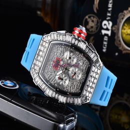 2021 Men Fashion Sport Watches Shinning Watches Stainless Steel Diamond Iced Watch All Dial Work Chronograph Rubber Strap -male Cl252A