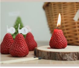 1PC/4PCS Strawberry Decorative Aromatic Candles Soy Wax Scented Candle for Birthday Wedding Candle Inventory Wholesale SN655