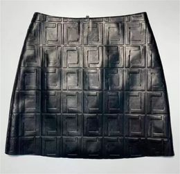 Dresses Fashion Womens PU Leather Skirts Summer Shorts Designer Gentleman Side Pockets Black Pocket Tonal Drawcord Short Pants