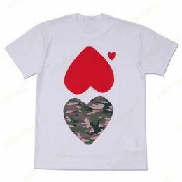 Men's T-Shirts Fashion Mens Play t Shirt Cdg Designer Hearts Casual Womens Des Badge Garcons graphic tee heart behind letter on chest t-shirt z7