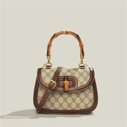 Designer handbag Store 60% Off Bamboo fashion saddle Lock Old flower hand Women's shoulder bag