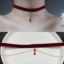 Pendant Necklaces Fairy Grunge Vintage Black Red Velvet Choker Necklace For Women Aesthetics Coquette Decoration Clavicle Chain Lolita