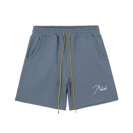 shorts rhude premium com assinatura RH bordado na frente com dois bolsos laterais e um bolso traseiro chevron personalizado cordões estendidos short lpm