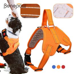 Dog Collars Benepaw Durable No Pull Harness Comfortable Adjustable Reflective Breathable Massage Pet Vest With Easy Control Handle