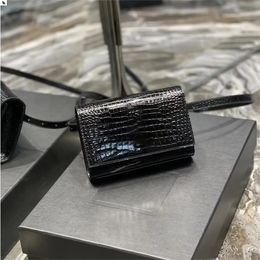 534395 Crocodile pattern Chest Bag Waist Bags Fashion Designer Crossbody Bags Shoulder Handbag Adjustable Flap Wallet Personalized Credit Card Holde