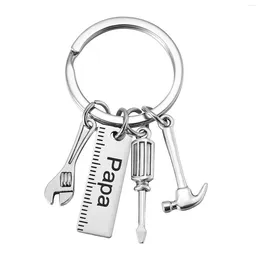 Keychains Key S Hammer Ring Keyring Diy Car Papa Circle Pendant Chains Vintage Memorial Gift Day Father Chain Ruler Wrench Screwdriver