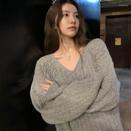 Women's Sweaters Sweater Woman Autumn/winter V-neck Thickening Twist Knitting Solid Colour Loose Woman's Drop Sale YSLFA26