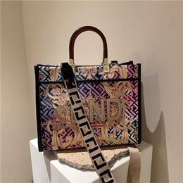 Clearance Outlets Online Handbag Trendy Handbags Large Foreign Graffiti Color Painting Printing trendy sales