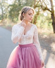 2023 Blush Pink Country Bohemain Wedding Dresses Sheer Lace Long Sleeve Backless Layers Tulle Skirt Summer Garden Beach Bridal Gow234u