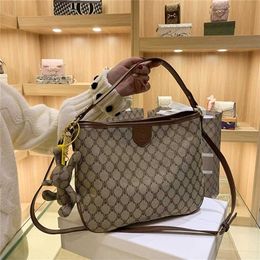 Clearance Outlets Online Handbag Large capacity underarm women's autumn French foreign style texture single diagonal sales